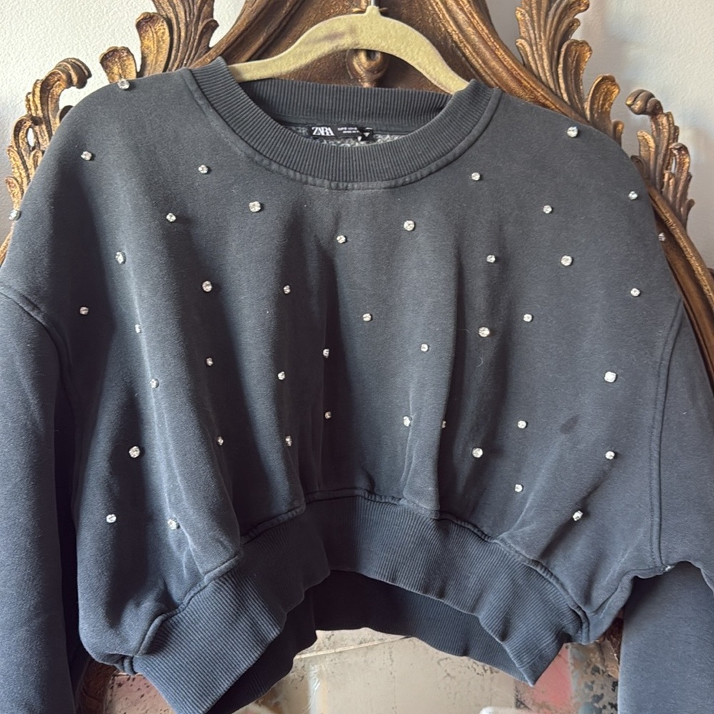 Zara crop sweatshirt